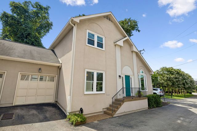 101 Bonnie Briar Ln, Nashville, TN 37212