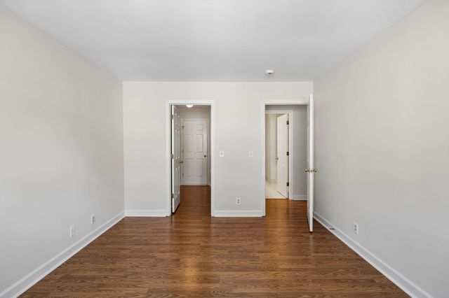 101 Bonnie Briar Ln, Nashville, TN 37212