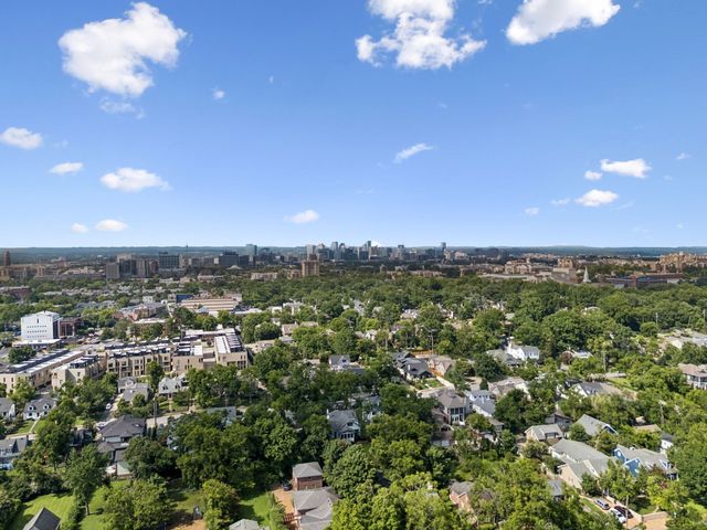 101 Bonnie Briar Ln, Nashville, TN 37212