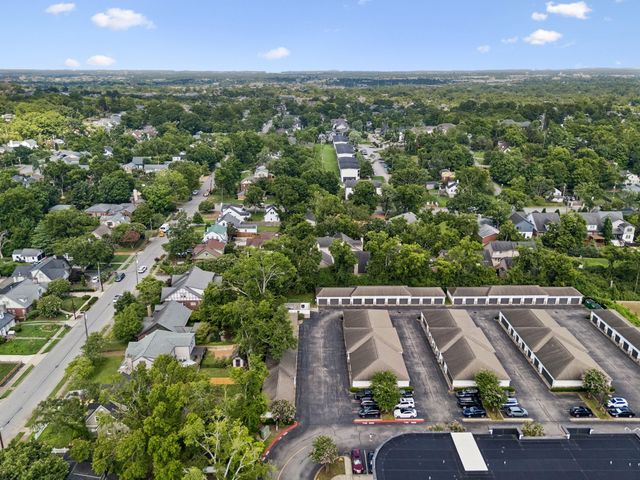 101 Bonnie Briar Ln, Nashville, TN 37212