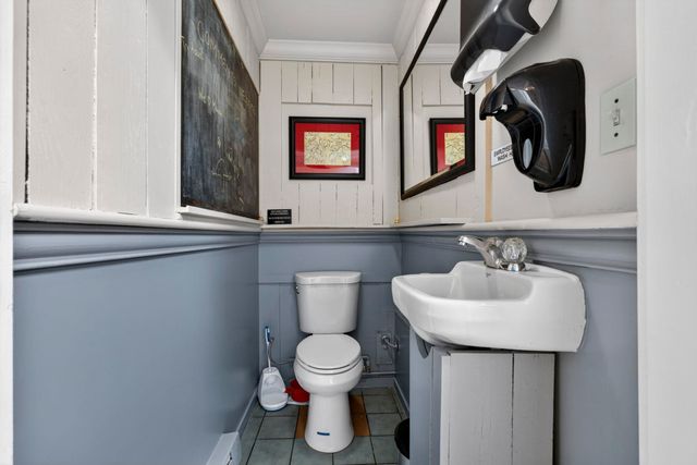 192 Main Street, Somersworth, NH 03878