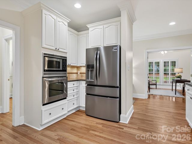 6505 Enclave Place, Charlotte, NC 28277