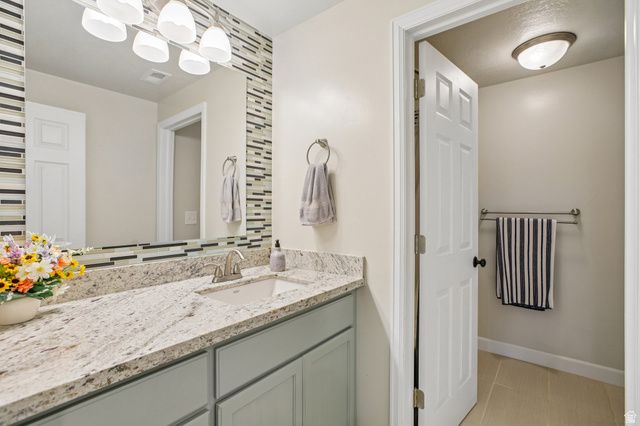 2819 E HIDEOUT CIR, Eagle Mountain, UT 84005