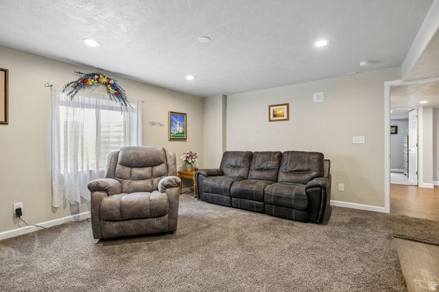 2819 E HIDEOUT CIR, Eagle Mountain, UT 84005