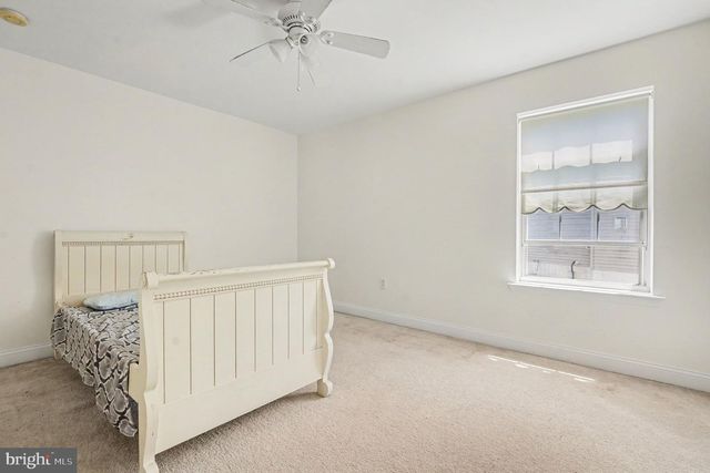 508 BROOK RUN TER, Gilbertsville, PA 19525