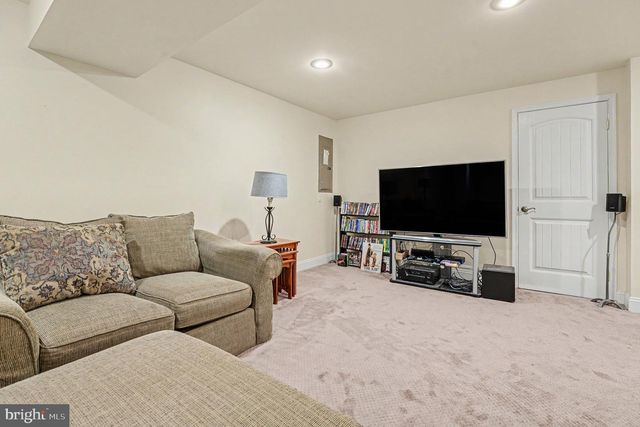 508 BROOK RUN TER, Gilbertsville, PA 19525
