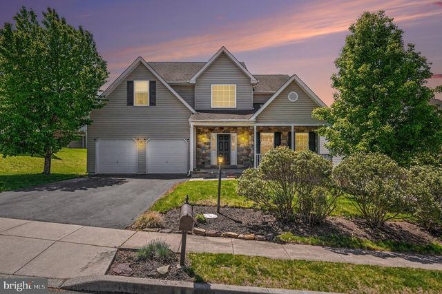 508 BROOK RUN TER, Gilbertsville, PA 19525