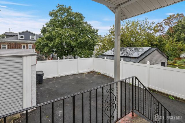 213 Maple Avenue 1, Irvington, NJ 07111