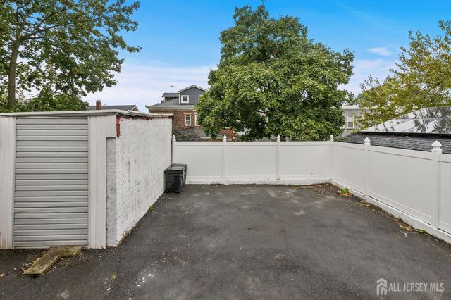 213 Maple Avenue 1, Irvington, NJ 07111