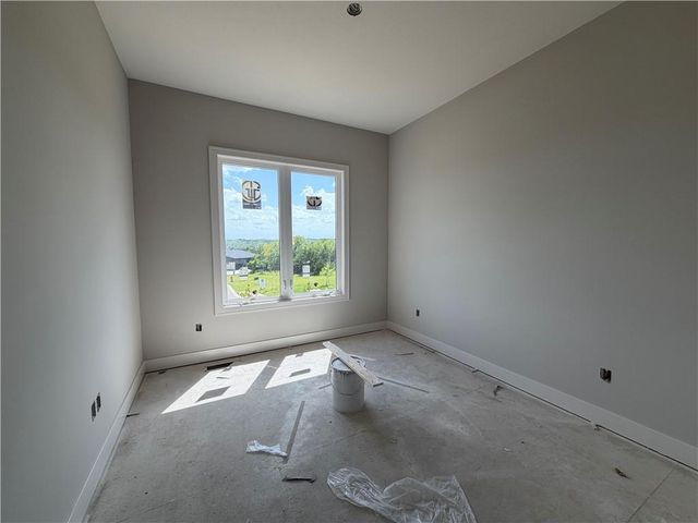 25517 W 114th Terrace, Olathe, KS 66061