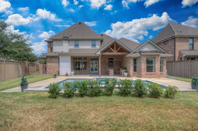 110 Overbrook Lane, Bossier City, LA 71111