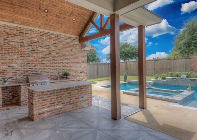 110 Overbrook Lane, Bossier City, LA 71111