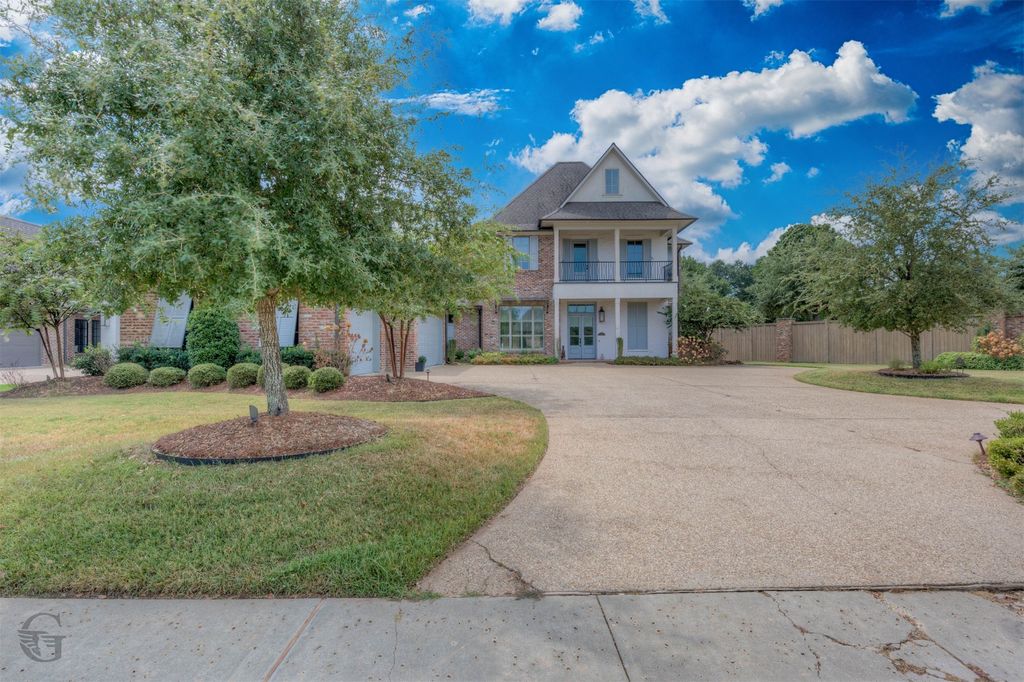 110 Overbrook Lane, Bossier City, LA 71111