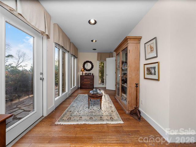 65 Crestwood Road, Asheville, NC 28804