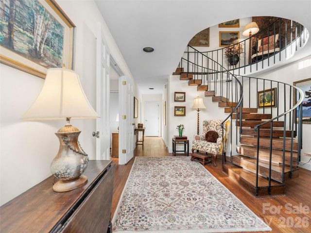 65 Crestwood Road, Asheville, NC 28804
