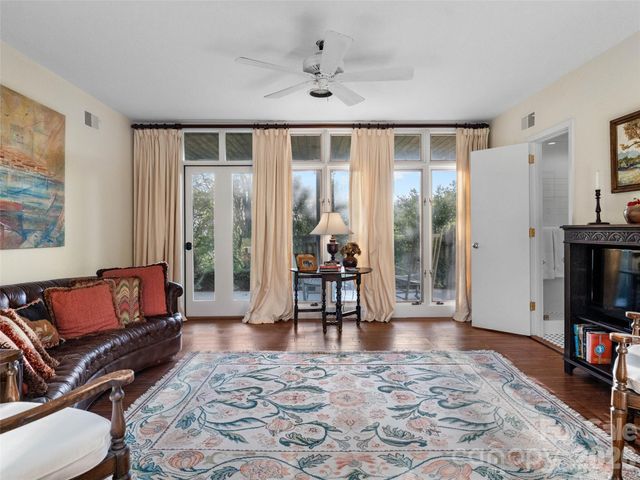 65 Crestwood Road, Asheville, NC 28804