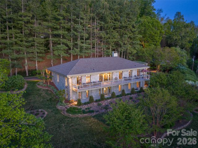 65 Crestwood Road, Asheville, NC 28804