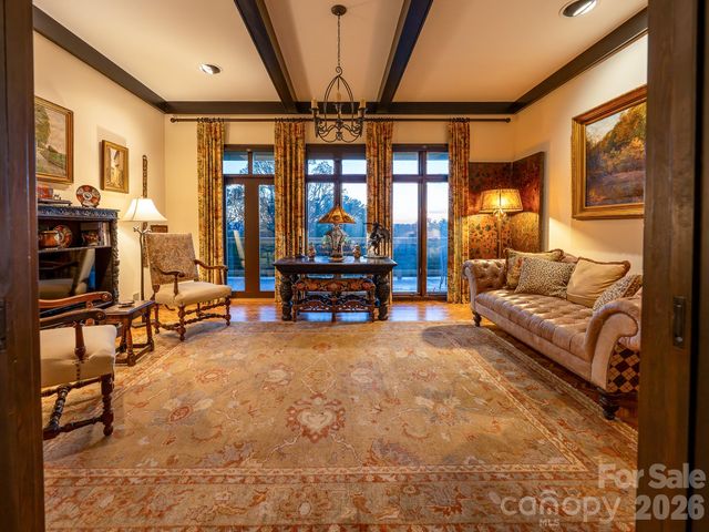 65 Crestwood Road, Asheville, NC 28804