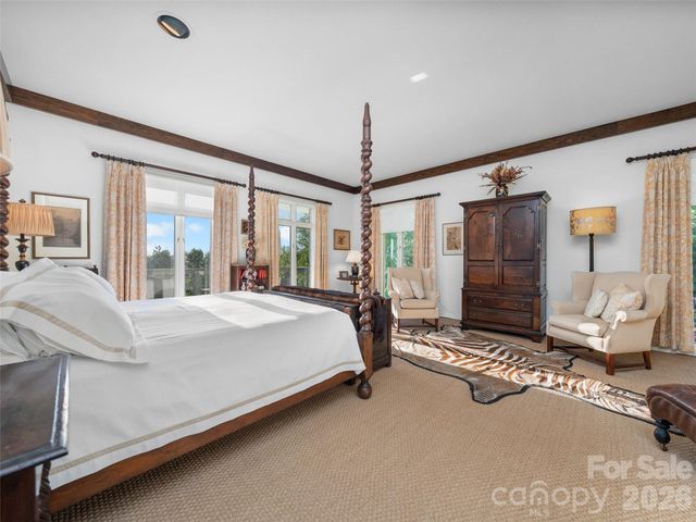 65 Crestwood Road, Asheville, NC 28804