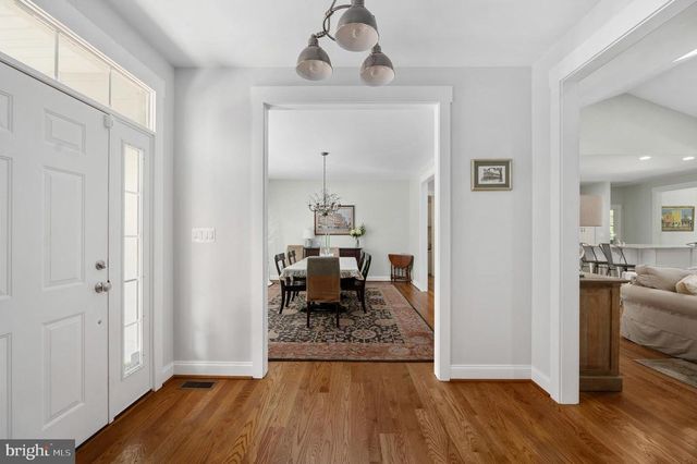 32454 GADSDEN LN, Locust Grove, VA 22508