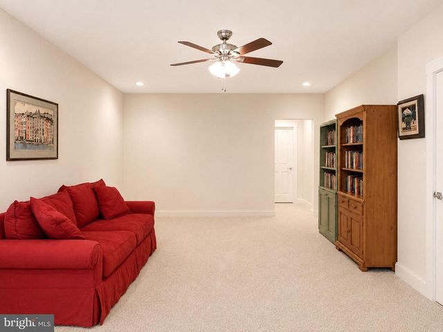32454 GADSDEN LN, Locust Grove, VA 22508