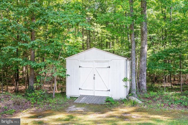 32454 GADSDEN LN, Locust Grove, VA 22508