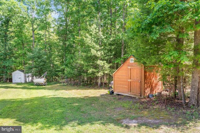 32454 GADSDEN LN, Locust Grove, VA 22508