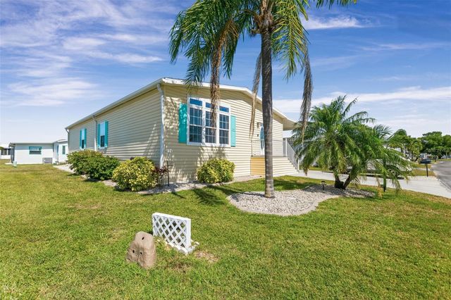 530 SAN CLEMENTE CIRCLE, North Port, FL 34287