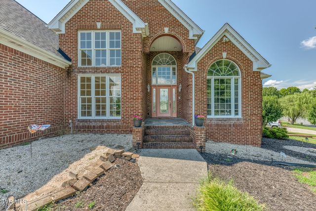 141 Barefoot Landing Drive, Blountville, TN 37617