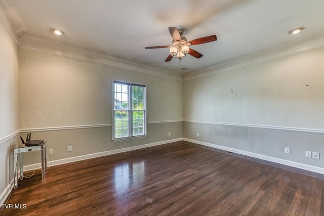 141 Barefoot Landing Drive, Blountville, TN 37617