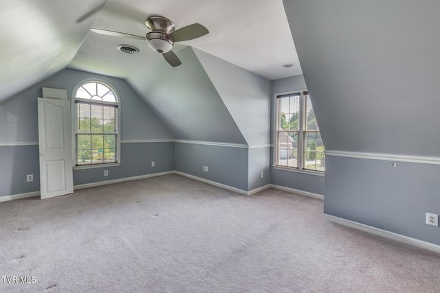 141 Barefoot Landing Drive, Blountville, TN 37617