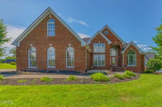 141 Barefoot Landing Drive, Blountville, TN 37617