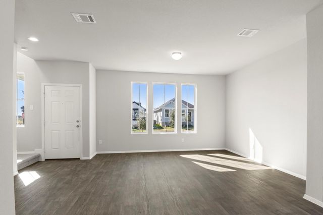 171 Daylily DR, Elgin, TX 78621