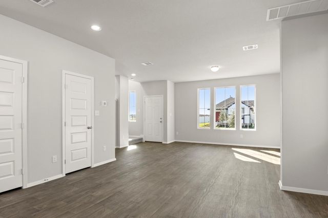 171 Daylily DR, Elgin, TX 78621