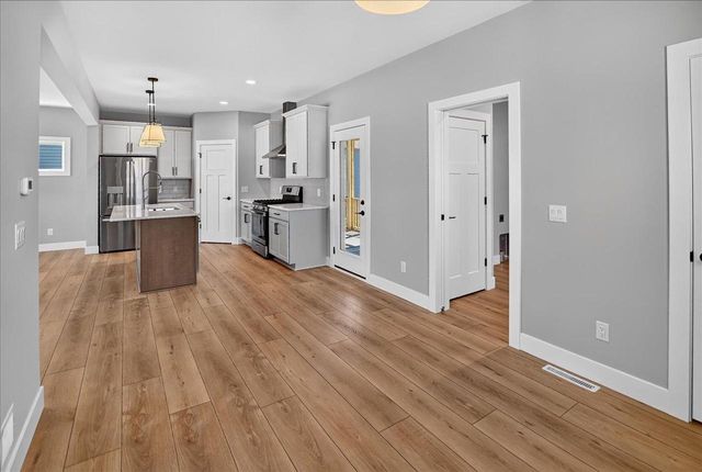 4829 Lacy Road, Fitchburg, WI 53711