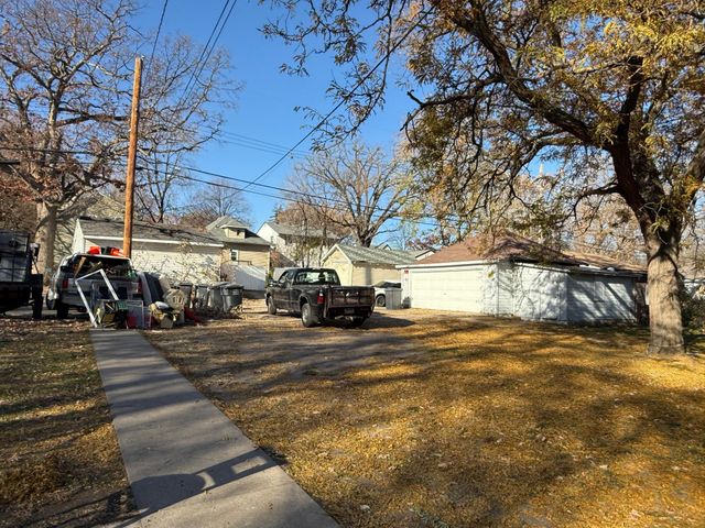 3213 N 4th Street, Minneapolis, MN 55412