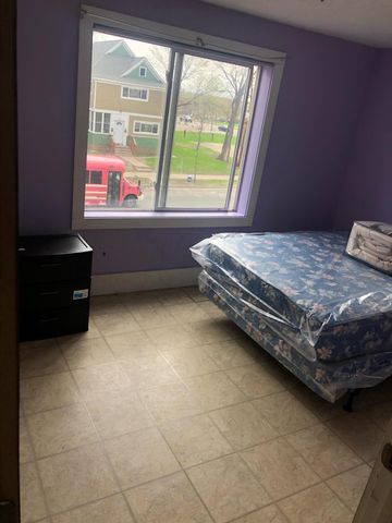 3213 N 4th Street, Minneapolis, MN 55412