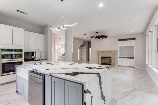 6315 Millwood Court, Arlington, TX 76016