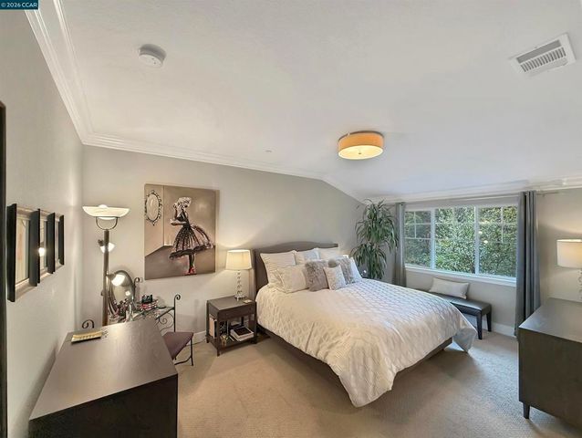 2291 Overlook Dr, Walnut Creek, CA 94597