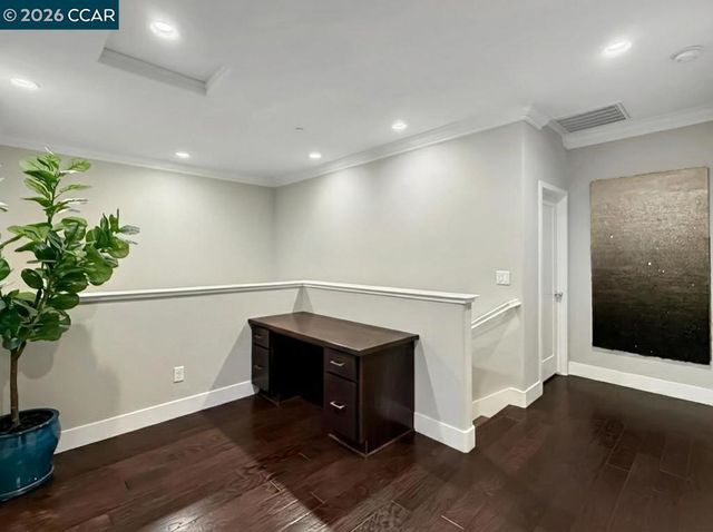 2291 Overlook Dr, Walnut Creek, CA 94597