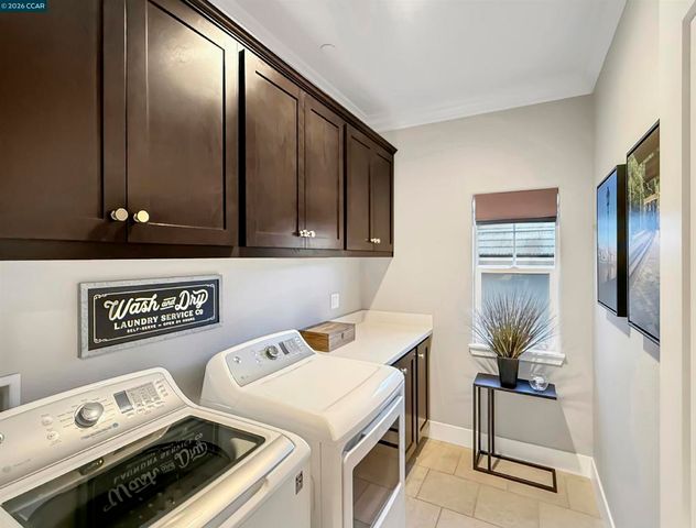 2291 Overlook Dr, Walnut Creek, CA 94597