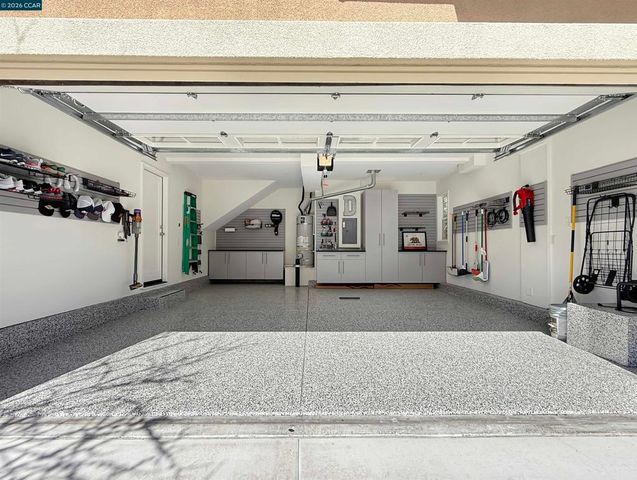 2291 Overlook Dr, Walnut Creek, CA 94597