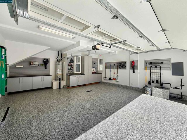 2291 Overlook Dr, Walnut Creek, CA 94597