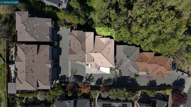 2291 Overlook Dr, Walnut Creek, CA 94597