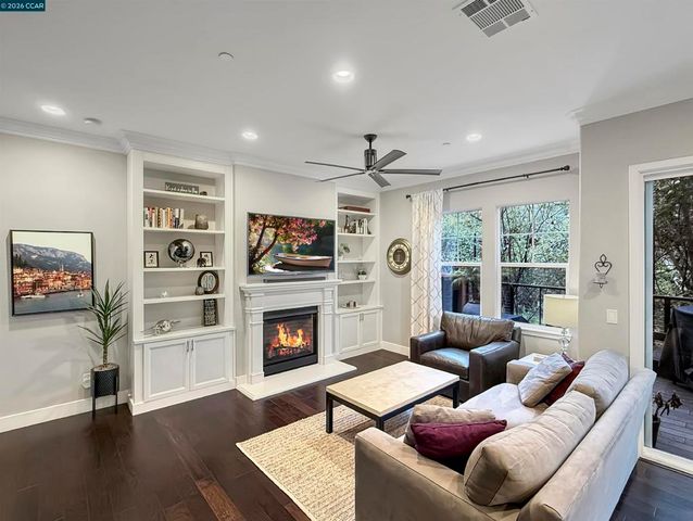 2291 Overlook Dr, Walnut Creek, CA 94597