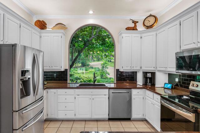 116 Pinewood Cove, Holly Lake Ranch, TX 75765