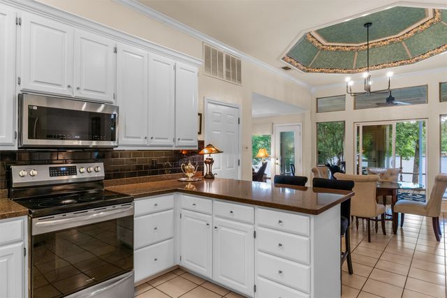 116 Pinewood Cove, Holly Lake Ranch, TX 75765