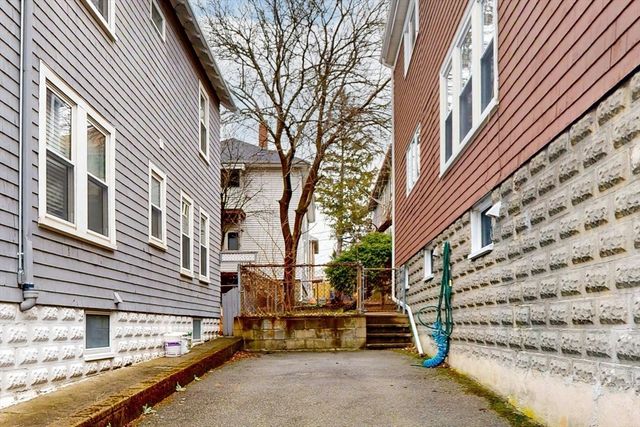 11 Sterling St., Somerville, MA 02144