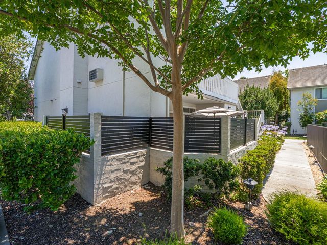 2968 Moorpark Avenue 1, San Jose, CA 95128