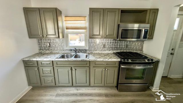 958 Woodville Avenue, Monroe, MI 48161